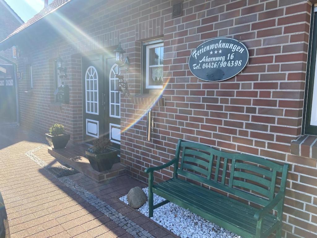 Ferien Im Wangerland Ferienwohnung Leuchtturm Minsen Schillig Hund Pool Sauna Norderaltendeich Luaran gambar