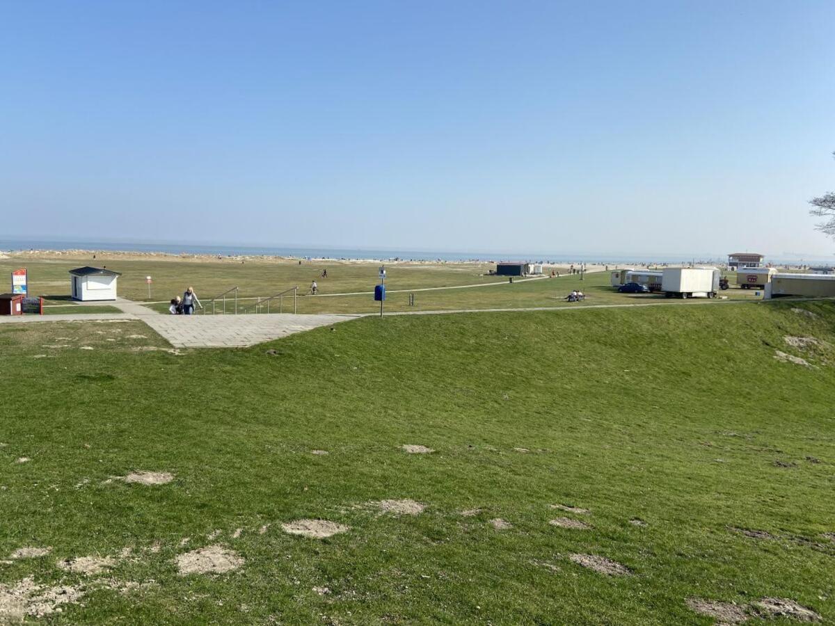 Ferien Im Wangerland Ferienwohnung Leuchtturm Minsen Schillig Hund Pool Sauna Norderaltendeich Luaran gambar
