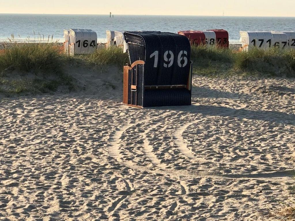 Ferien Im Wangerland Ferienwohnung Leuchtturm Minsen Schillig Hund Pool Sauna Norderaltendeich Luaran gambar