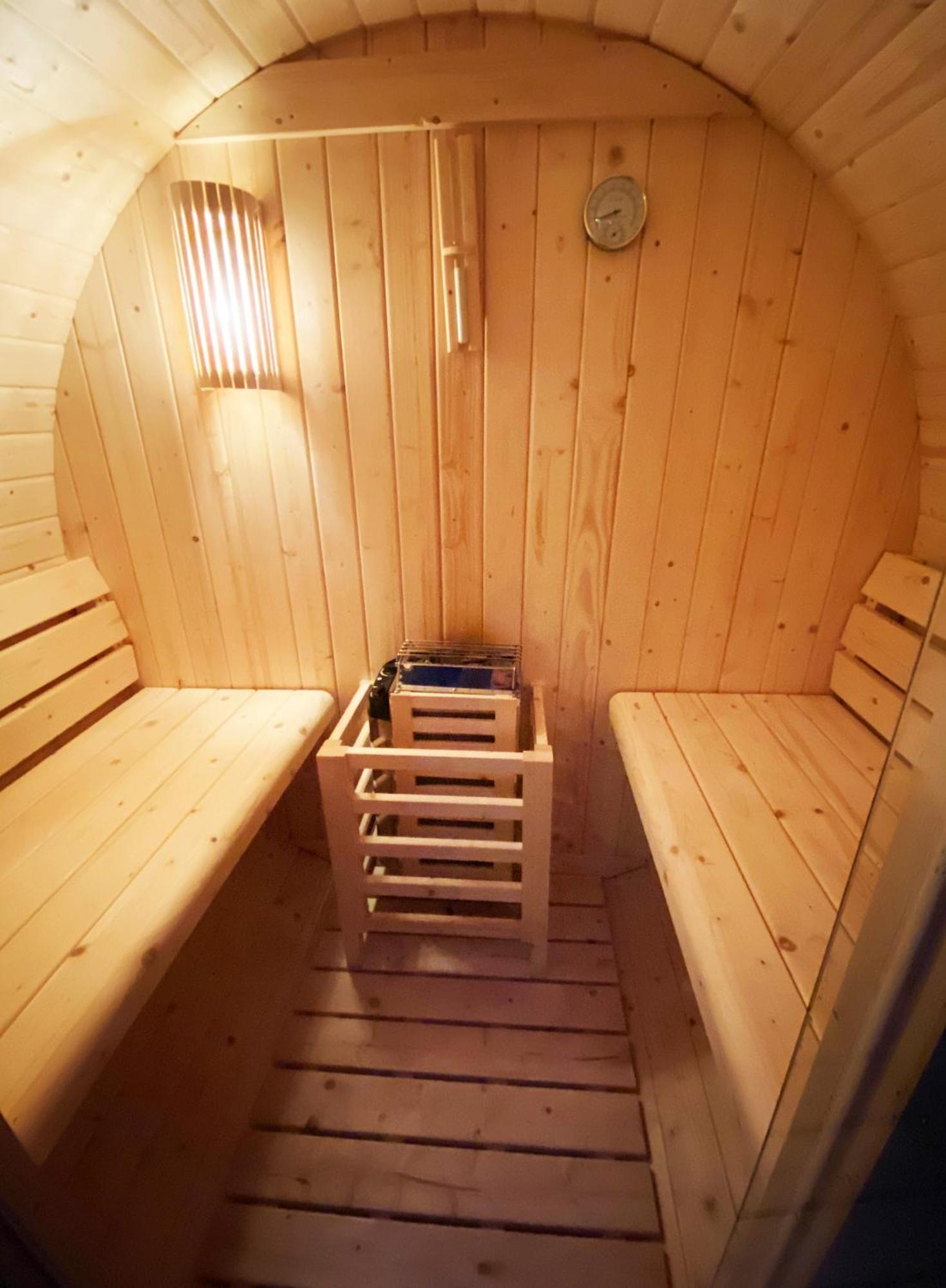 Ferien Im Wangerland Ferienwohnung Leuchtturm Minsen Schillig Hund Pool Sauna Norderaltendeich Luaran gambar