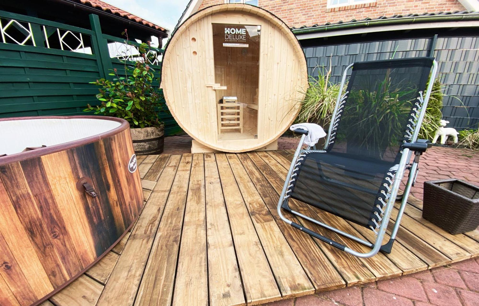 Ferien Im Wangerland Ferienwohnung Leuchtturm Minsen Schillig Hund Pool Sauna Norderaltendeich Luaran gambar